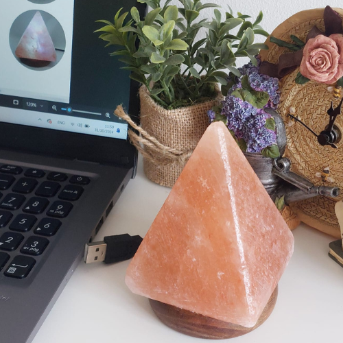 Himalayan Salt Lamp USB - Pyramid Shape
