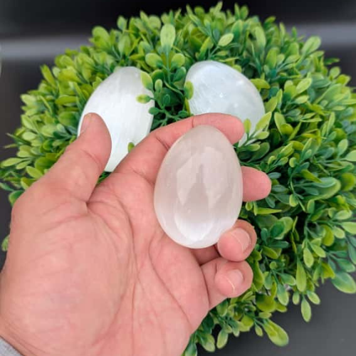Selenite Massage Stone - Egg Shaped - Himalayan         Glow